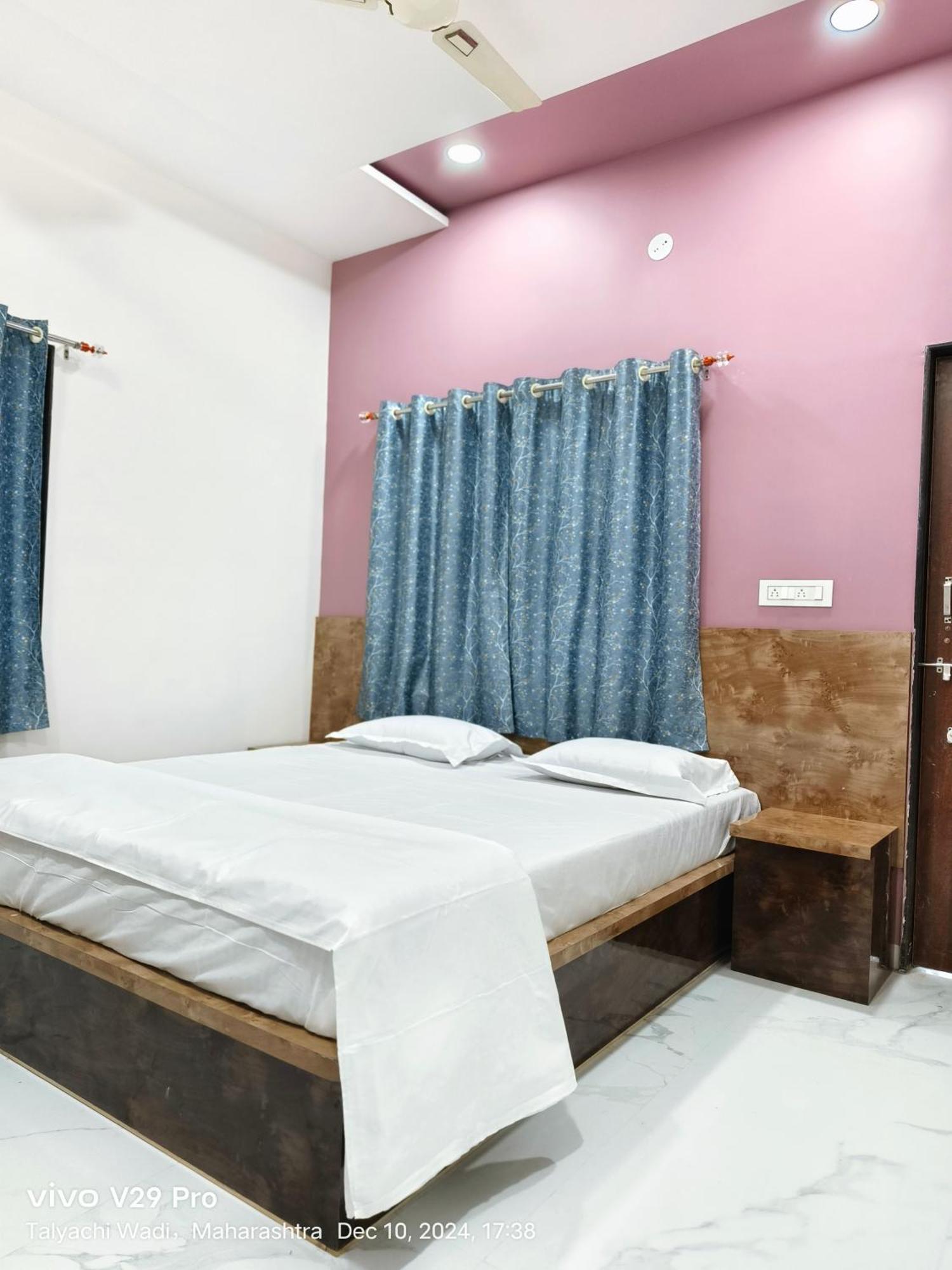 Shree Jyotirlinga Residency Ξενοδοχείο Ellora Εξωτερικό φωτογραφία